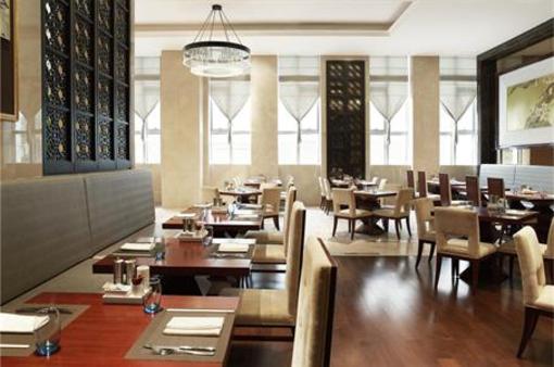 фото отеля Sheraton Zhenjiang Hotel