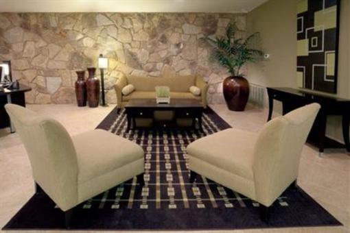 фото отеля Holiday Inn Express Hotel Marble Falls