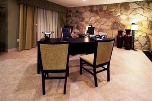 фото отеля Holiday Inn Express Hotel Marble Falls