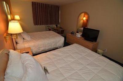 фото отеля Howard Johnson Express Winnipeg