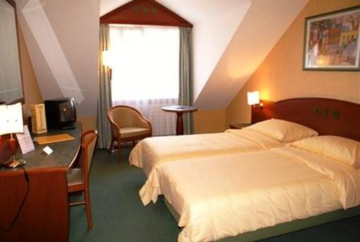 фото отеля Hotel du Port Lausanne