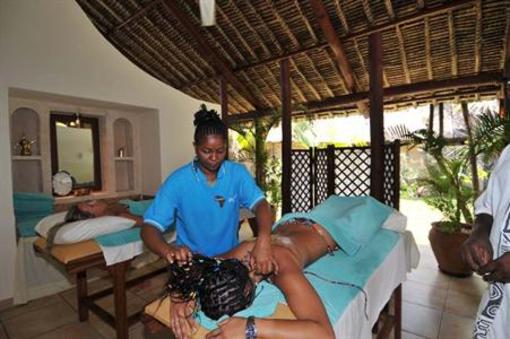 фото отеля Baobab Beach Resort & Spa Ukunda