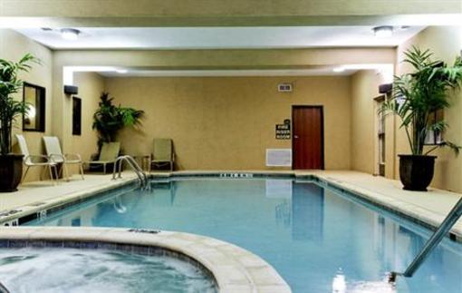 фото отеля Holiday Inn Express-Burleson