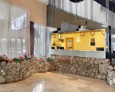 фото отеля Days Hotel Thunderbird Beach Resort Miami