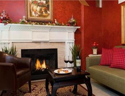 фото отеля Hartstone Inn & Hideaway