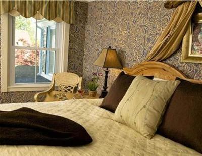 фото отеля Hartstone Inn & Hideaway