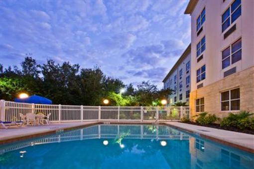 фото отеля Holiday Inn Express Plant City