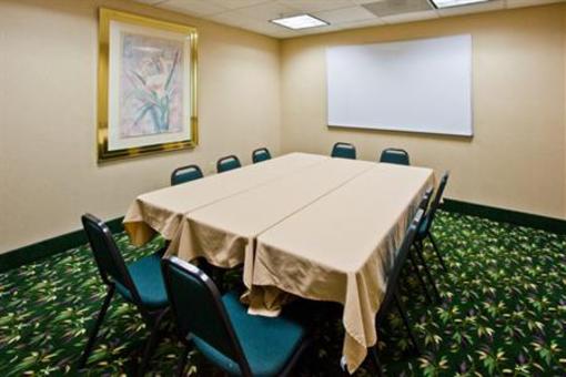 фото отеля Holiday Inn Express Plant City