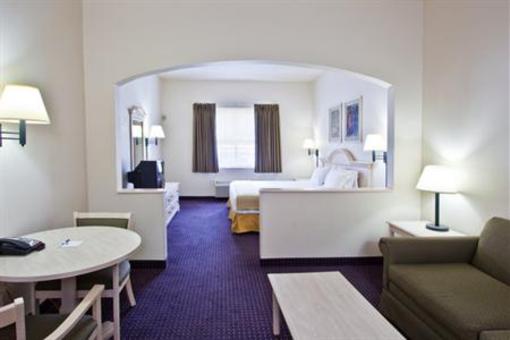 фото отеля Holiday Inn Express Plant City