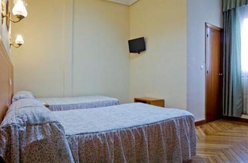 фото отеля Hostal Galaico
