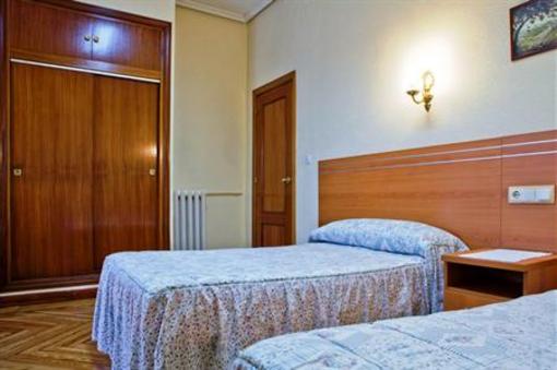 фото отеля Hostal Galaico