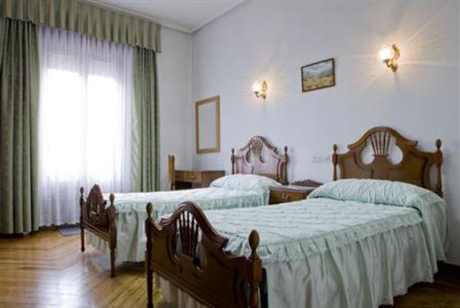фото отеля Hostal Galaico