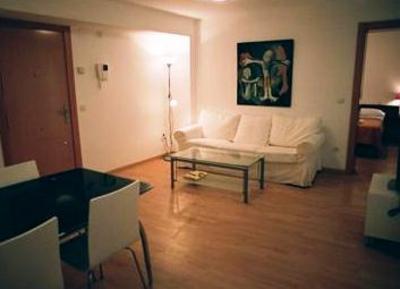 фото отеля Apartamentos Auhabitat Zaragoza