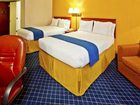 фото отеля Holiday Inn Express Hotel & Suites Nashville - I-40 & 1-24 Spence Lane