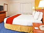 фото отеля Holiday Inn Express Hotel & Suites Nashville - I-40 & 1-24 Spence Lane