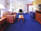 фото отеля Holiday Inn Express Hotel & Suites Nashville - I-40 & 1-24 Spence Lane