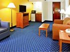 фото отеля Holiday Inn Express Hotel & Suites Nashville - I-40 & 1-24 Spence Lane