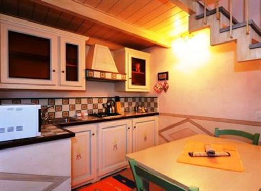 фото отеля Antica Torre Del Nera Apartments Scheggino
