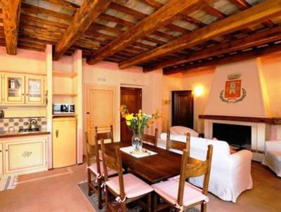 фото отеля Antica Torre Del Nera Apartments Scheggino