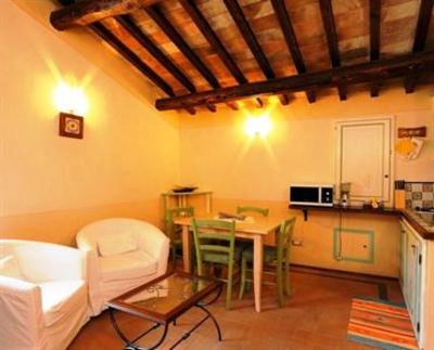 фото отеля Antica Torre Del Nera Apartments Scheggino