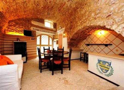 фото отеля Antica Torre Del Nera Apartments Scheggino