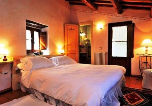 фото отеля Antica Torre Del Nera Apartments Scheggino
