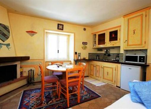 фото отеля Antica Torre Del Nera Apartments Scheggino