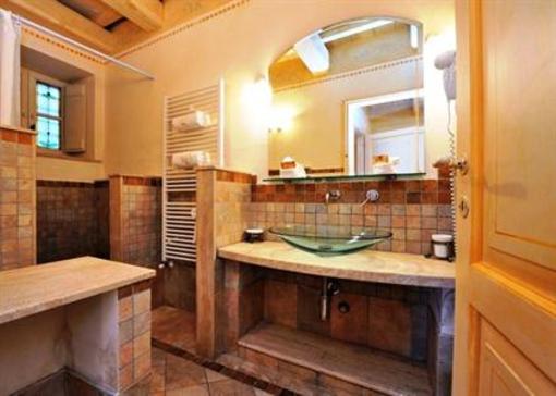 фото отеля Antica Torre Del Nera Apartments Scheggino