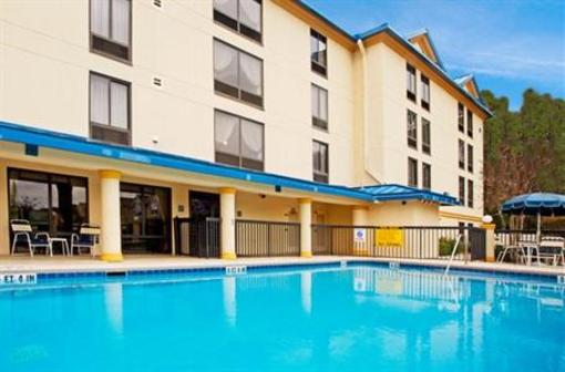 фото отеля Holiday Inn Express Hotel & Suites Jacksonville South