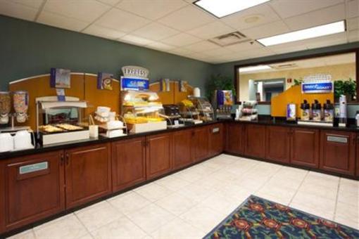 фото отеля Holiday Inn Express Hotel & Suites Jacksonville South