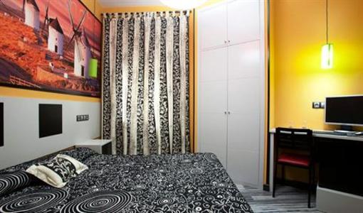 фото отеля Hotel Jc Rooms Santa Ana Madrid