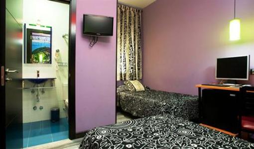фото отеля Hotel Jc Rooms Santa Ana Madrid