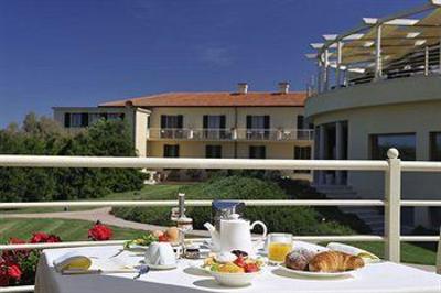фото отеля Tombolo Talasso Resort