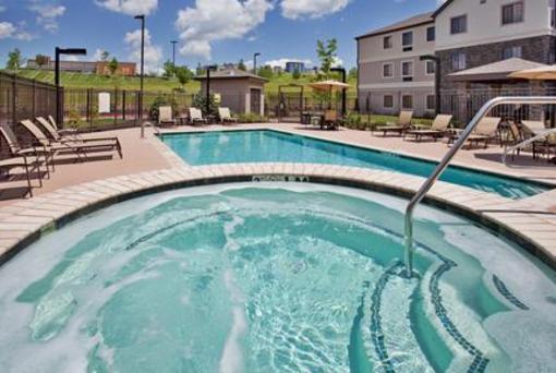 фото отеля Staybridge Suites Kansas City - Independence