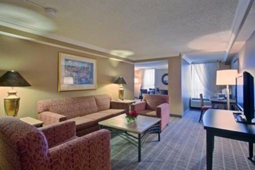 фото отеля Crowne Plaza Toronto Airport