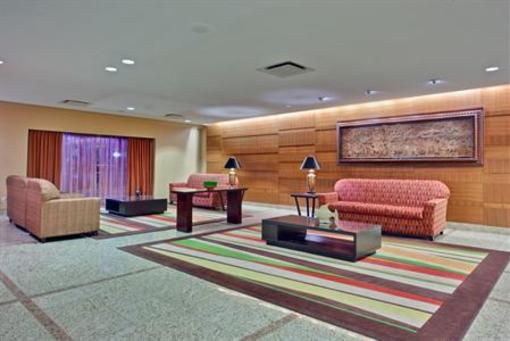 фото отеля Crowne Plaza Toronto Airport