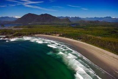 фото отеля Cox Bay Beach Resort