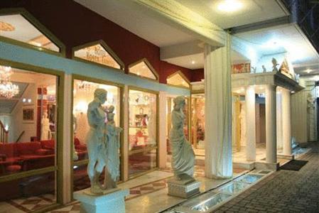 фото отеля Hotel Famissi