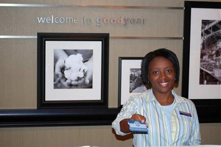 фото отеля Hampton Inn & Suites Goodyear