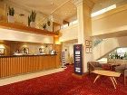 фото отеля BEST WESTERN Gatwick Moat House