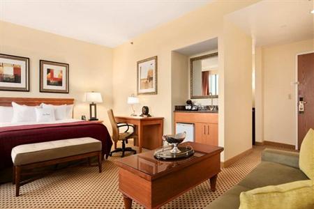 фото отеля Doubletree Hotel Saint Louis Chesterfield (Missouri)