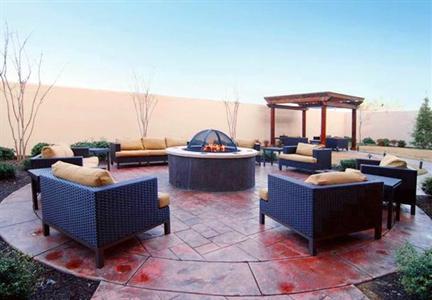 фото отеля Courtyard by Marriott Arlington South