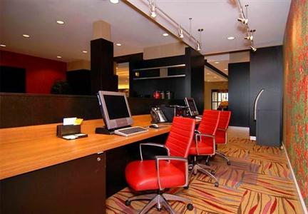 фото отеля Courtyard by Marriott Arlington South