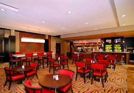 фото отеля Courtyard by Marriott Arlington South
