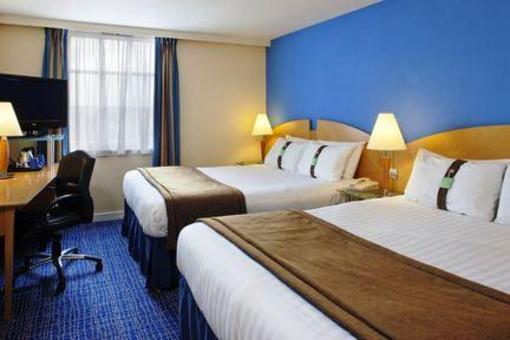 фото отеля Holiday Inn Ellesmere Port