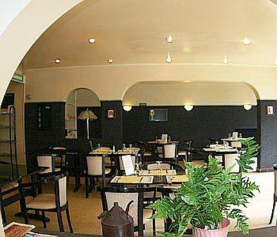 фото отеля Hotel De France Contrexeville