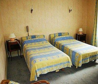 фото отеля Hotel De France Contrexeville