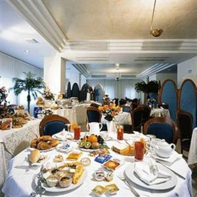 фото отеля City Hotel Montesilvano