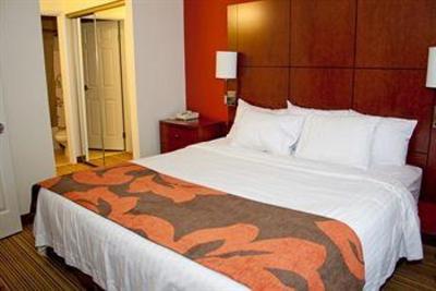 фото отеля Residence Inn Lansing West