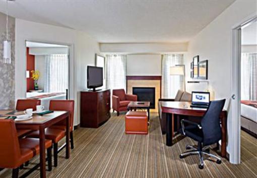 фото отеля Residence Inn Lansing West